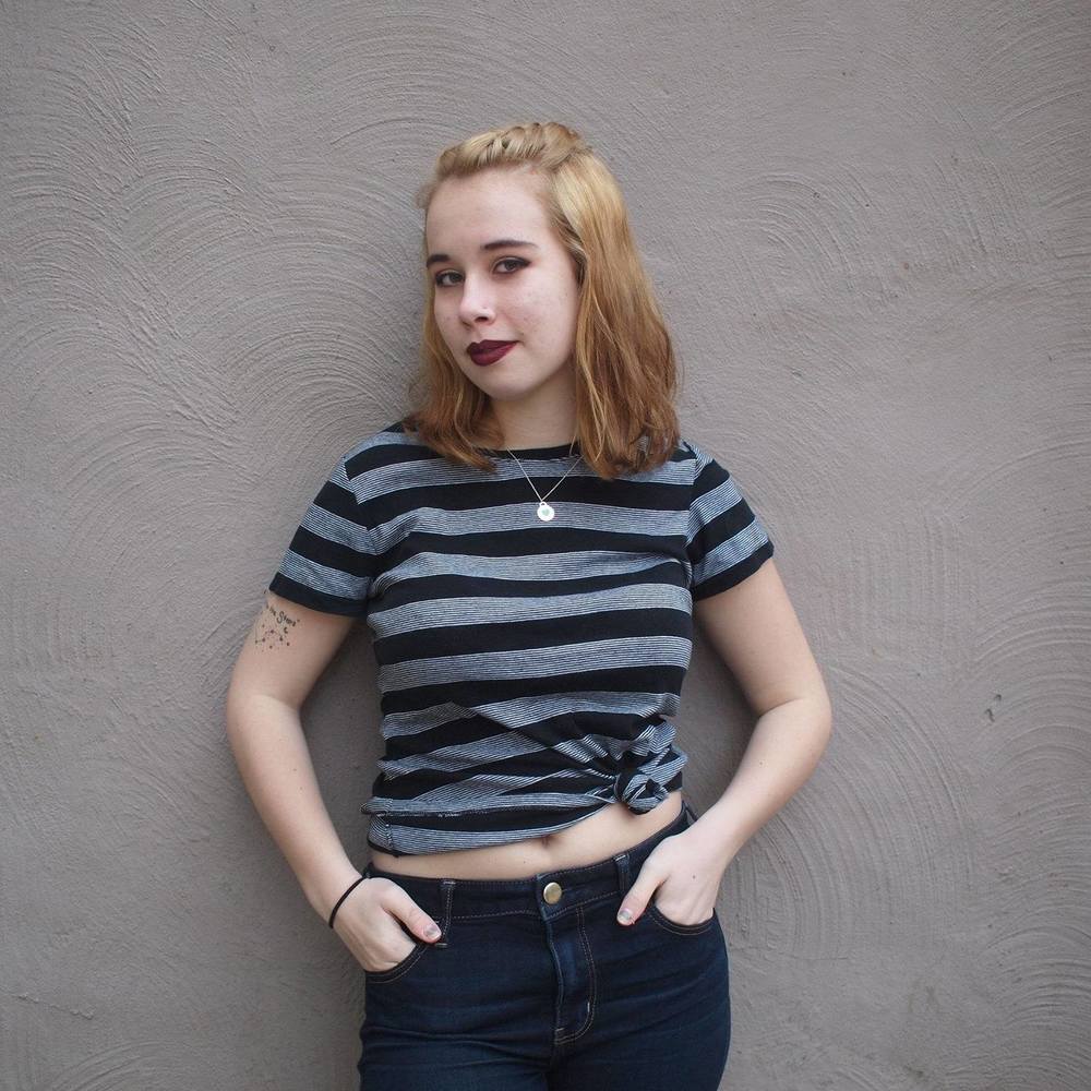 Meet your Posher, Alexis